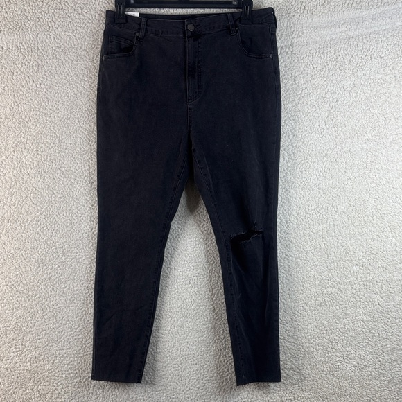 NWT Cotton On Womens Dark Gray Distressed High Cropped Skinny Jeans Size US14 - Picture 1 of 15